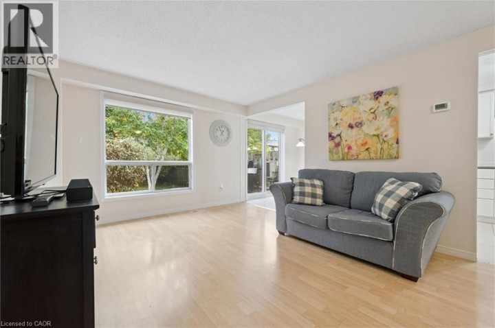 Photo 14 at 35 Edgemere Drive, Cambridge