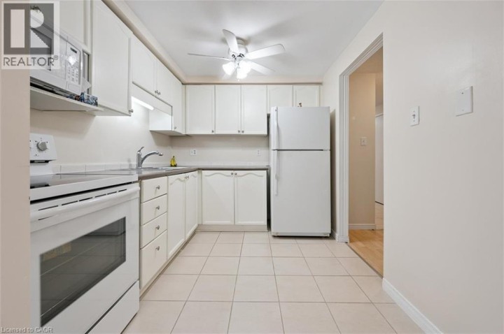 Photo 22 at 35 Edgemere Drive, Cambridge