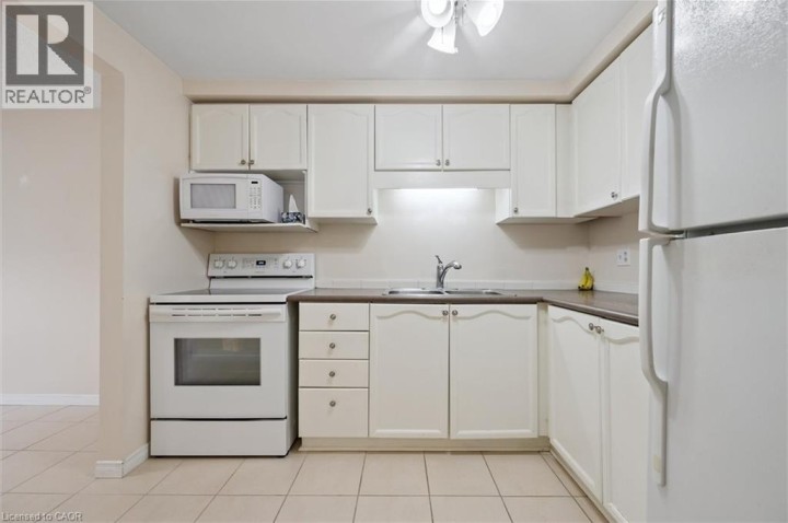 Photo 23 at 35 Edgemere Drive, Cambridge