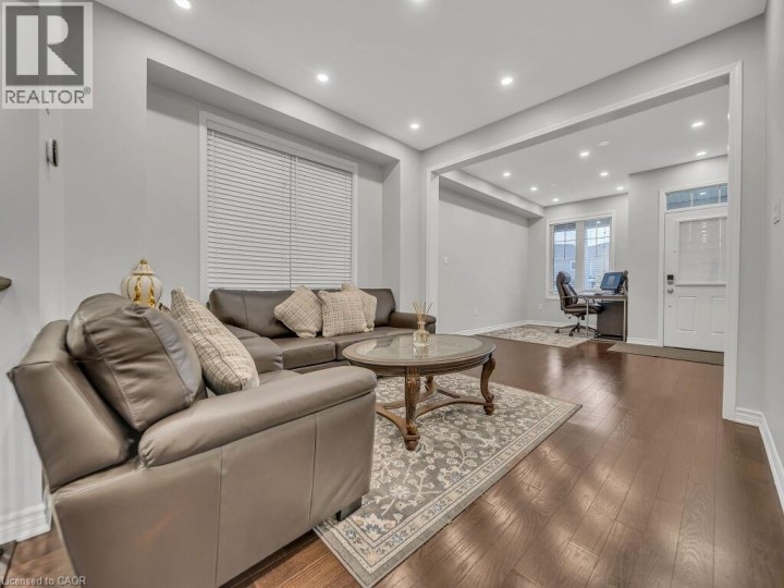 Photo 10 at 19 Pickett Place, Cambridge