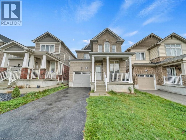 Photo 3 at 19 Pickett Place, Cambridge