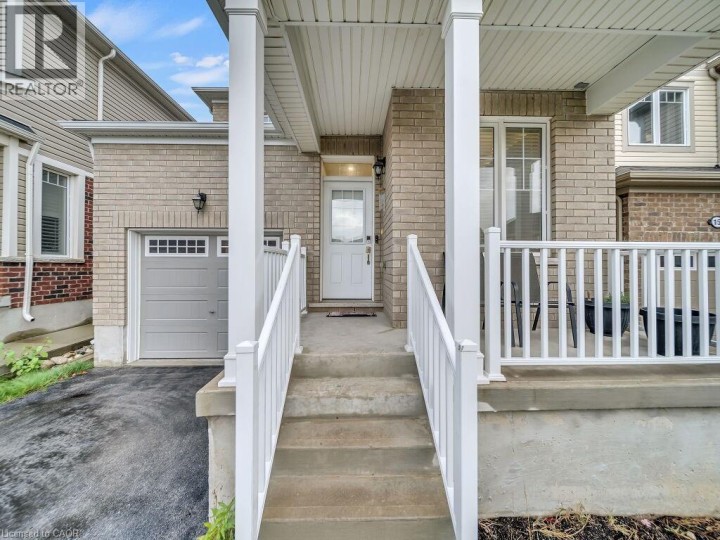 Photo 4 at 19 Pickett Place, Cambridge