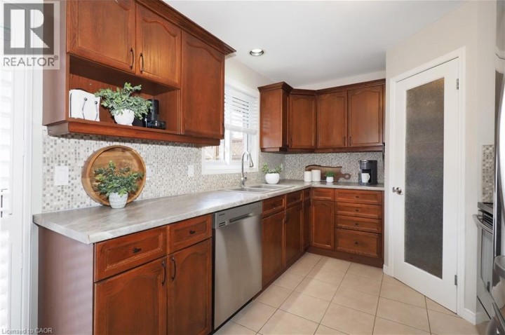 Photo 15 at 17 Grosvenor N/a Lane, Cambridge