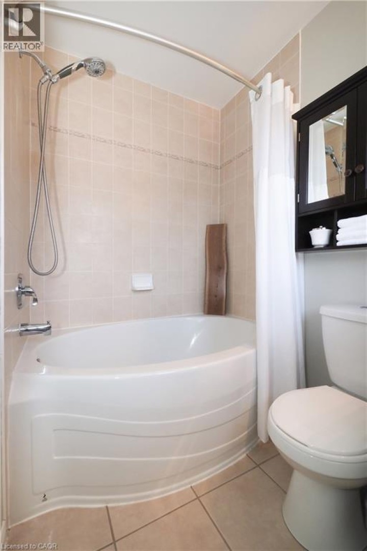 Photo 31 at 17 Grosvenor N/a Lane, Cambridge