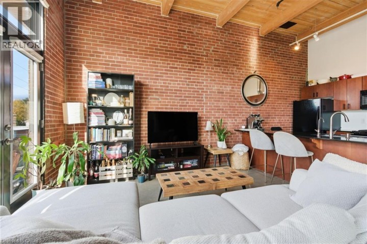 Photo 18 at 85 SPRUCE Street N 203, Cambridge