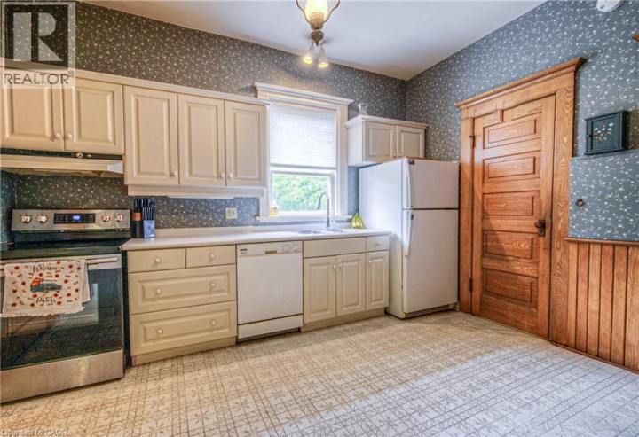 Photo 18 at 543 Queenston Road, Cambridge