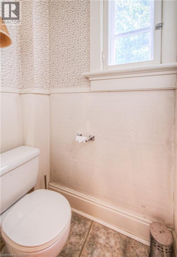 Photo 31 at 543 Queenston Road, Cambridge