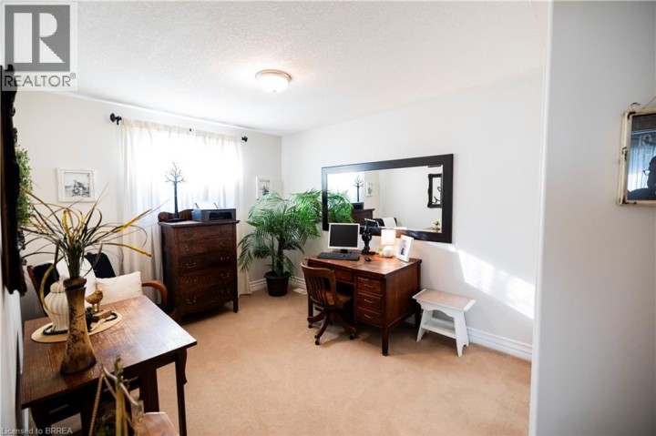 Photo 24 at 35 Osborn Avenue, Brantford