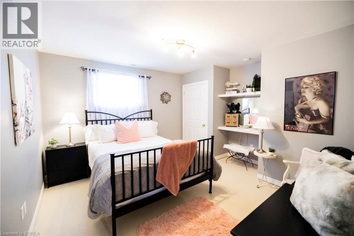 Photo 27 at 35 Osborn Avenue, Brantford