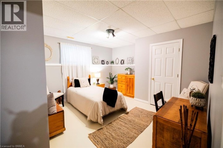 Photo 29 at 35 Osborn Avenue, Brantford