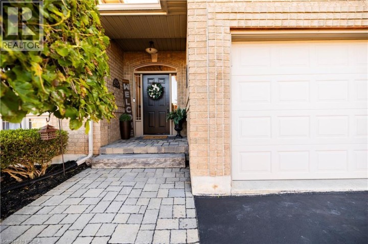 Photo 5 at 35 Osborn Avenue, Brantford