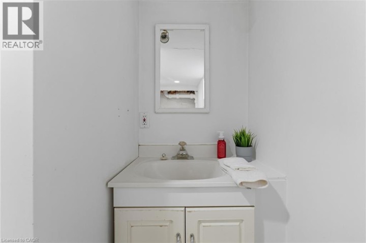 Photo 18 at 81 Beech Avenue, Cambridge