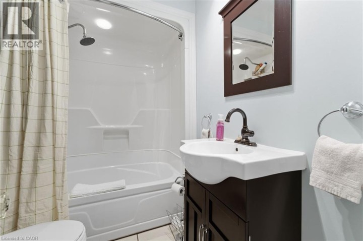 Photo 8 at 81 Beech Avenue, Cambridge