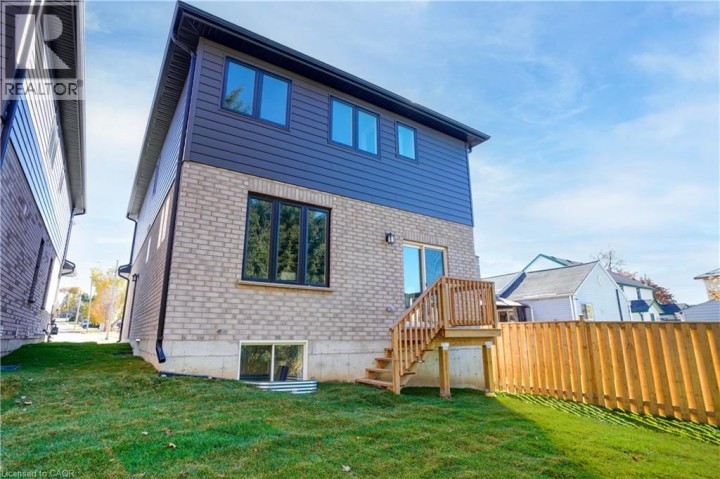 Photo 7 at 256 W King Street, Ingersoll