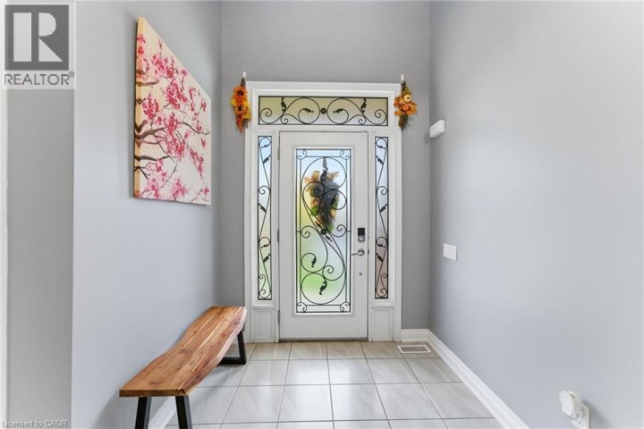 Photo 8 at 383 Erie Avenue, Brantford