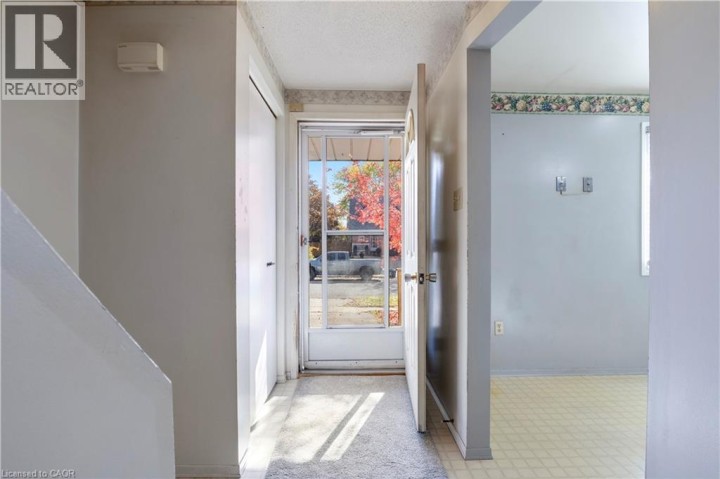 Photo 4 at 26 Sandalwood Drive, Cambridge