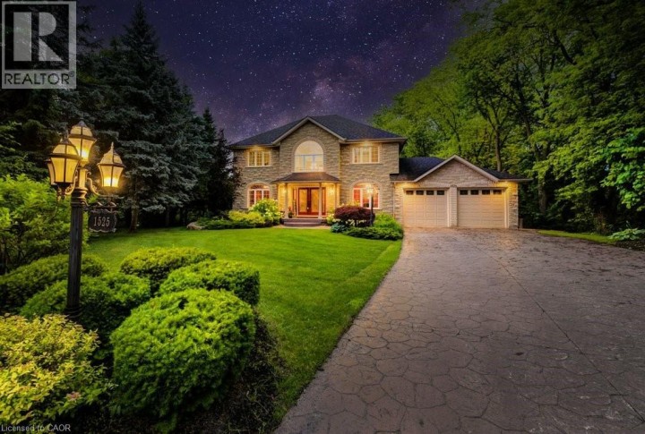 Photo 2 at 1525 Dickie Settlement Road, Cambridge