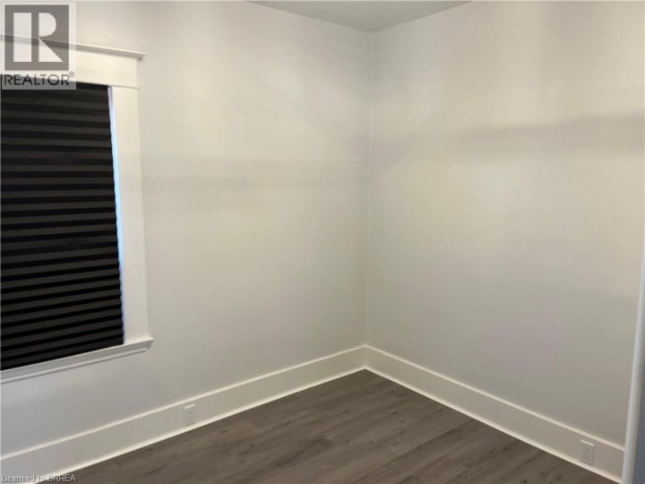 Photo 15 at 71 Sherwood Drive, Brantford