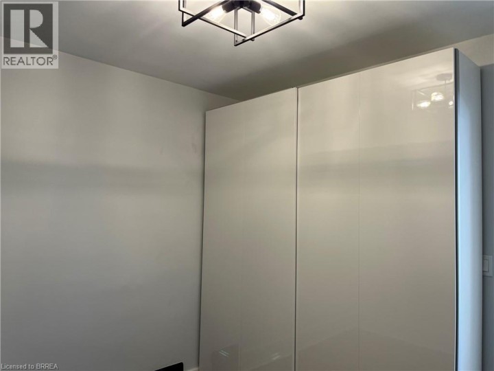 Photo 17 at 71 Sherwood Drive, Brantford