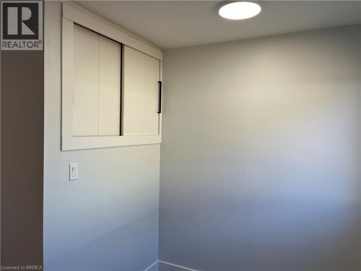 Photo 23 at 71 Sherwood Drive, Brantford