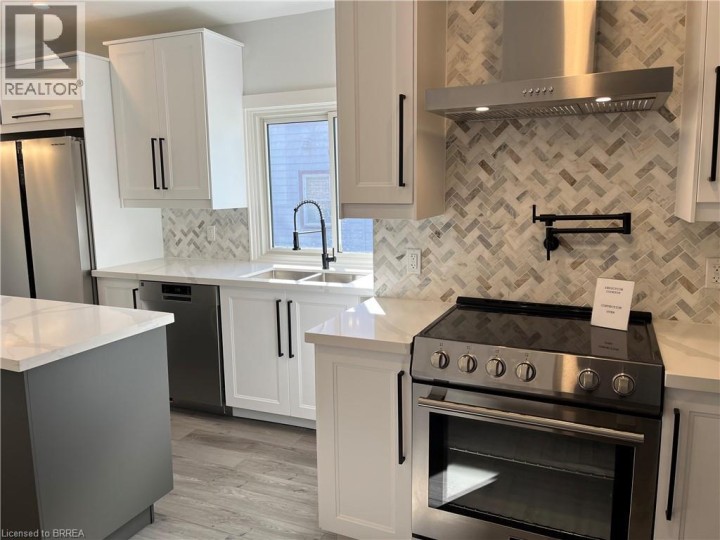 Photo 4 at 71 Sherwood Drive, Brantford