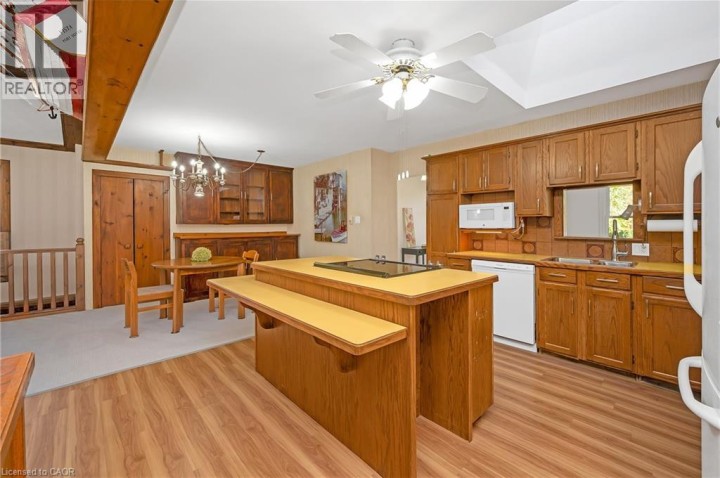 Photo 13 at 32 Park Road S, Brantford