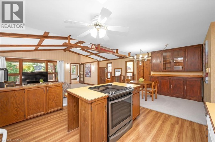 Photo 15 at 32 Park Road S, Brantford