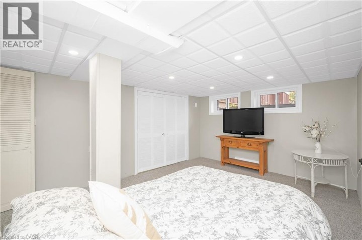 Photo 29 at 32 Park Road S, Brantford