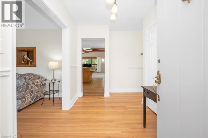 Photo 5 at 32 Park Road S, Brantford