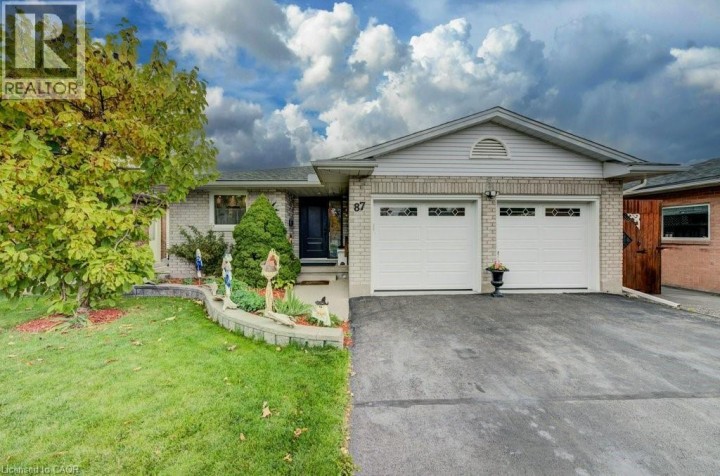 Photo 3 at 87 Southwood Drive, Cambridge