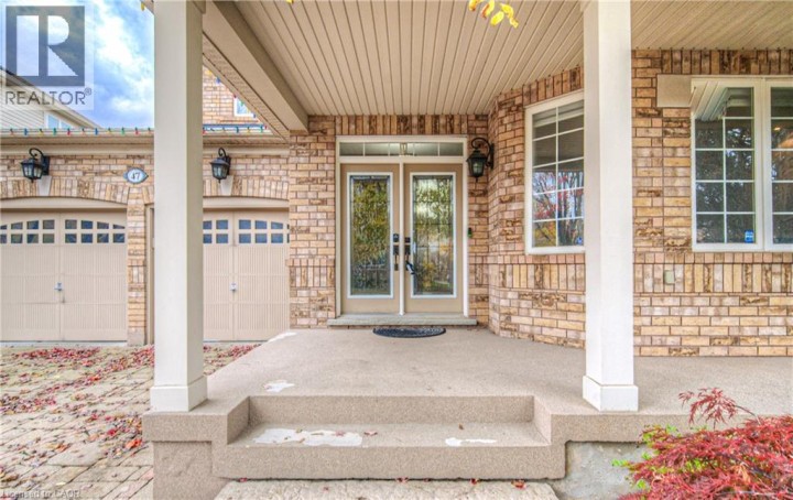 Photo 3 at 47 Dellgrove Circle, Cambridge