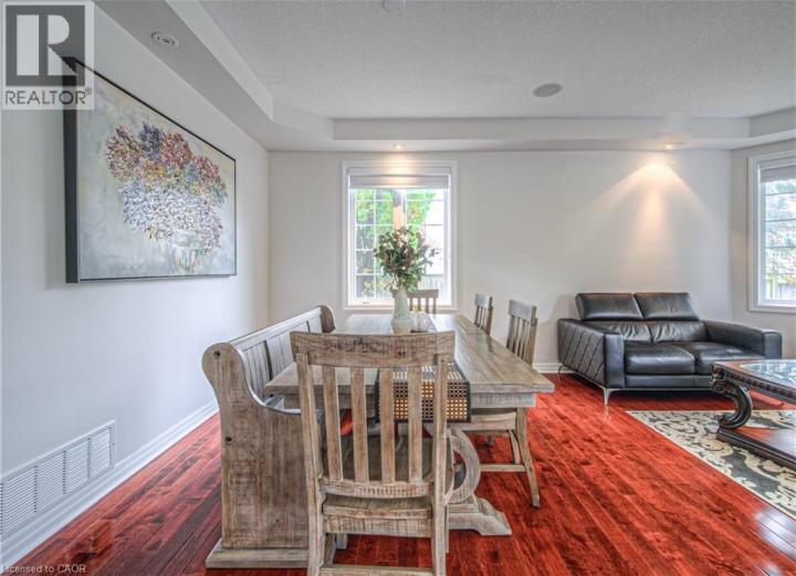 Photo 6 at 47 Dellgrove Circle, Cambridge