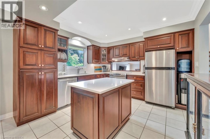 Photo 14 at 35 Shalfleet Boulevard, Brantford