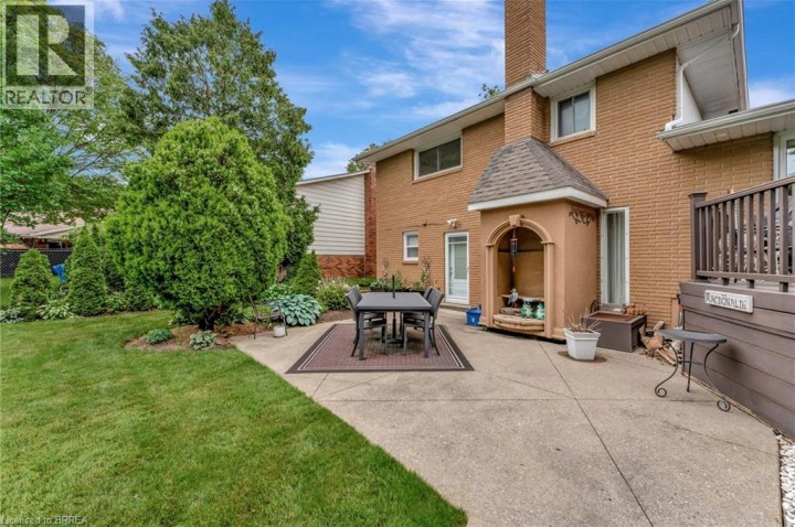 Photo 36 at 35 Shalfleet Boulevard, Brantford