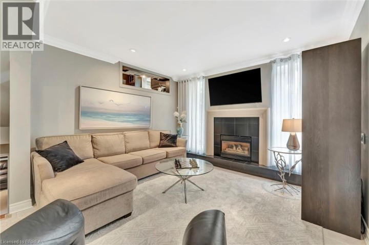 Photo 7 at 35 Shalfleet Boulevard, Brantford