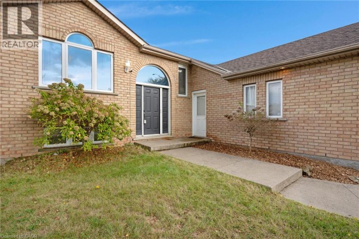 Photo 2 at 175 Stirling Macgregor Drive, Cambridge