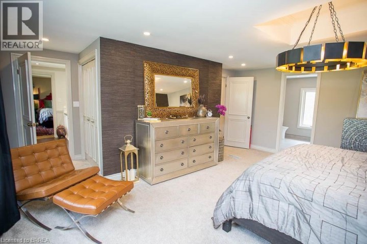 Photo 29 at 92 Highland Drive, Brantford