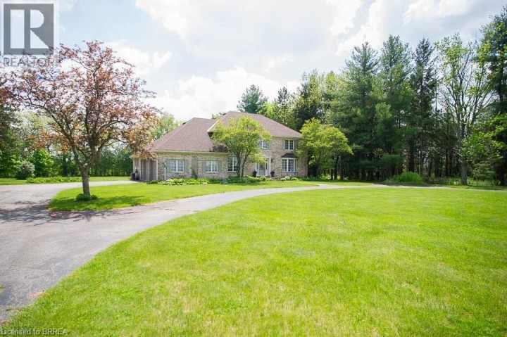 Photo 4 at 92 Highland Drive, Brantford