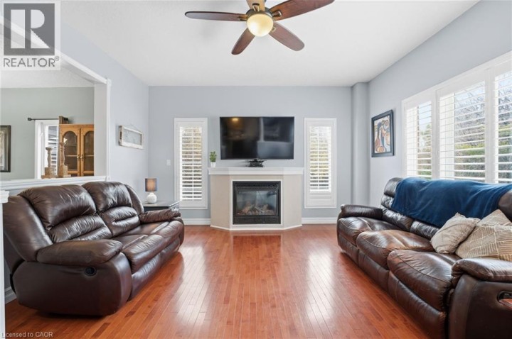 Photo 15 at 254 Kerwood Drive, Cambridge