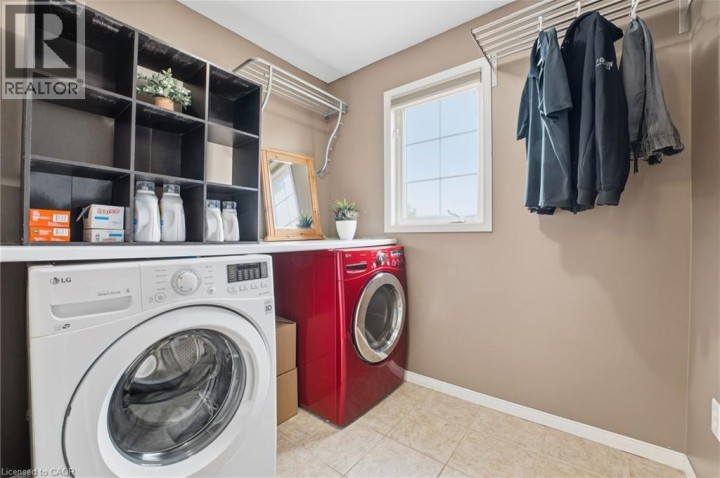 Photo 26 at 254 Kerwood Drive, Cambridge