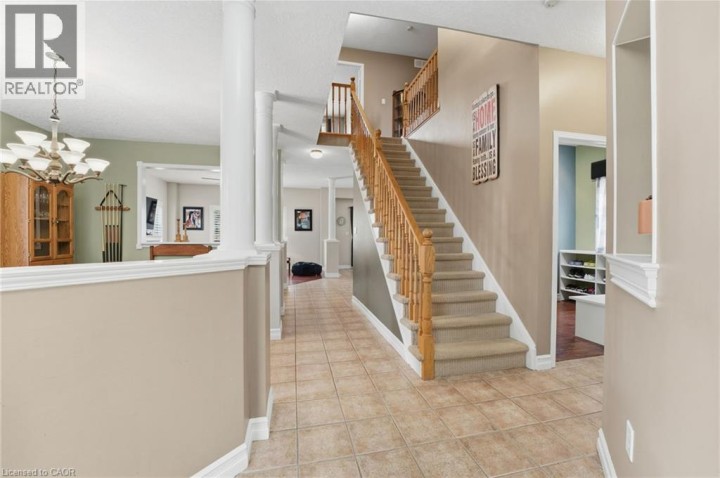 Photo 6 at 254 Kerwood Drive, Cambridge