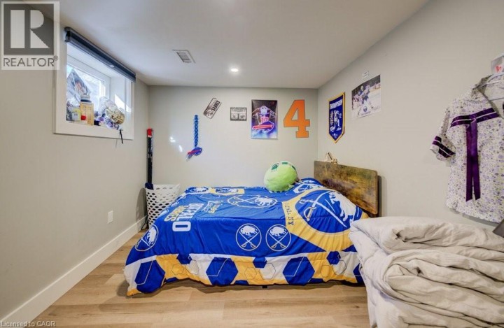 Photo 21 at 93 Alexander Drive, Brantford