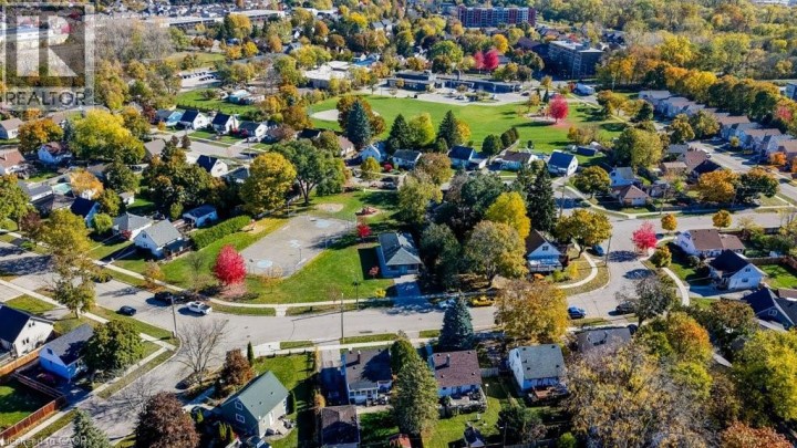 Photo 36 at 93 Alexander Drive, Brantford