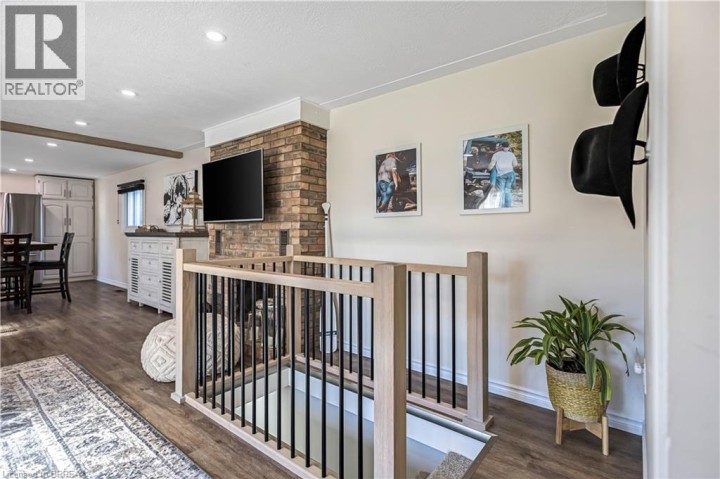 Photo 14 at 37 Morton Avenue, Brantford