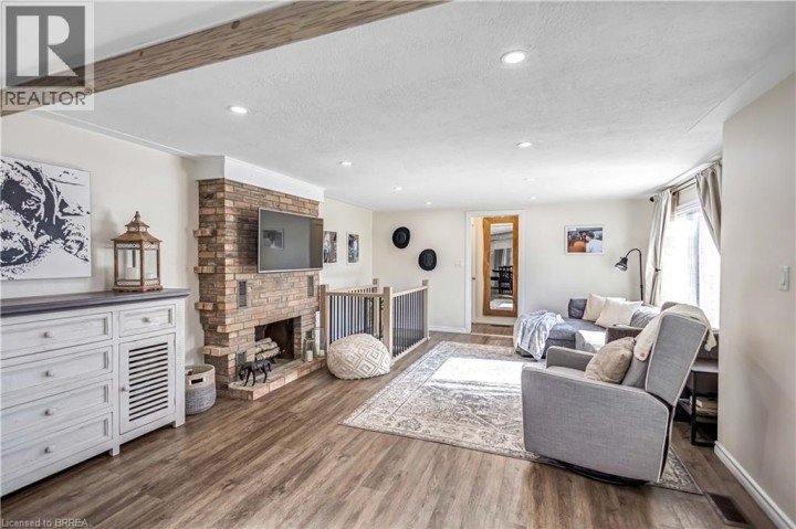 Photo 9 at 37 Morton Avenue, Brantford