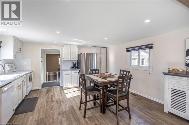 Photo 7 at 37 Morton Avenue, Brantford