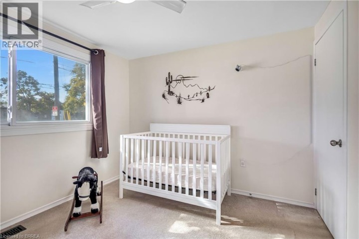 Photo 21 at 37 Morton Avenue, Brantford