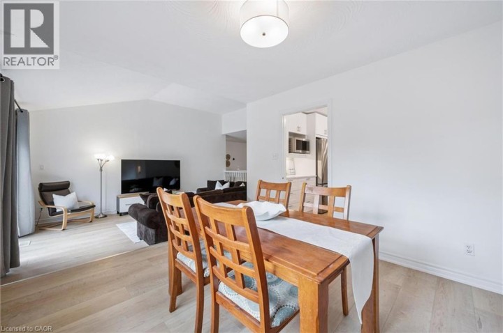 Photo 14 at 7 Peter Court, Cambridge