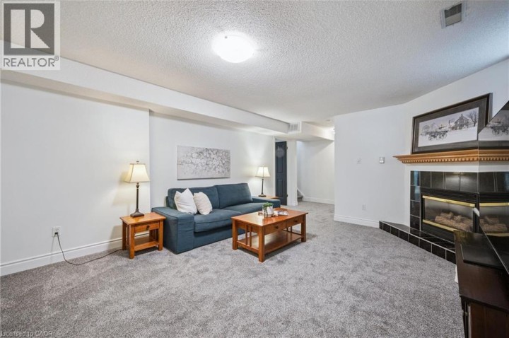 Photo 24 at 7 Peter Court, Cambridge