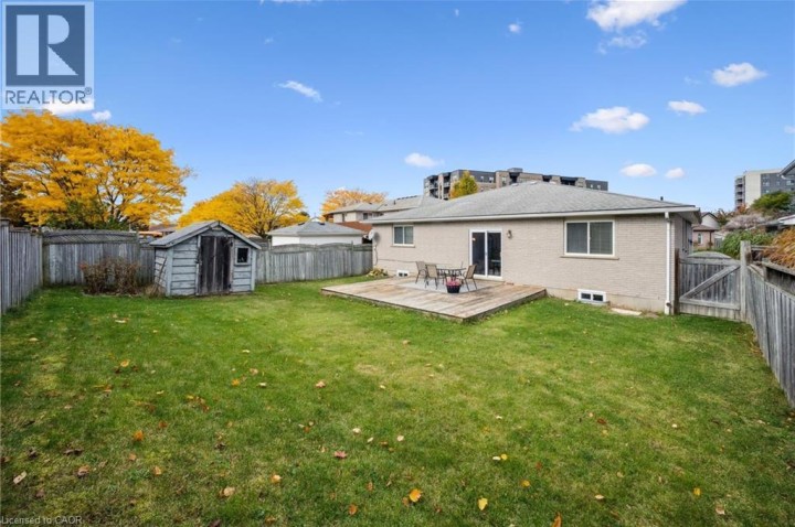 Photo 35 at 7 Peter Court, Cambridge